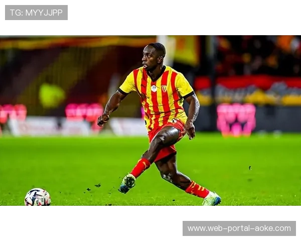 法甲半程朗斯领跑，中小球队逆袭能否重塑联赛竞争生态